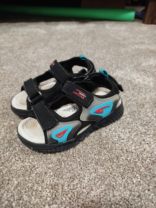 Детски обувки 10-15-20 лв.