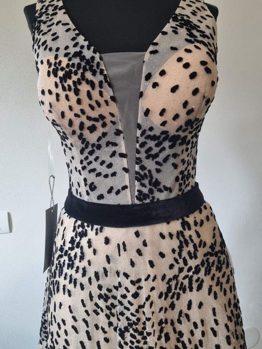 Vand rochie eleganta