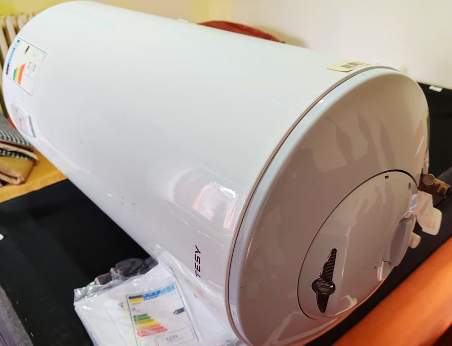 Boiler el.100 l cu o serpentină solară sau termică
