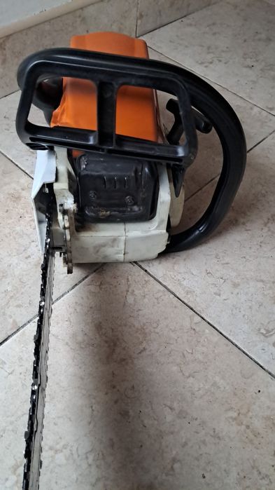 Motoferastrau pe benzina