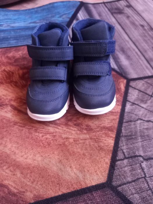 Детские ботинки  весна-осень