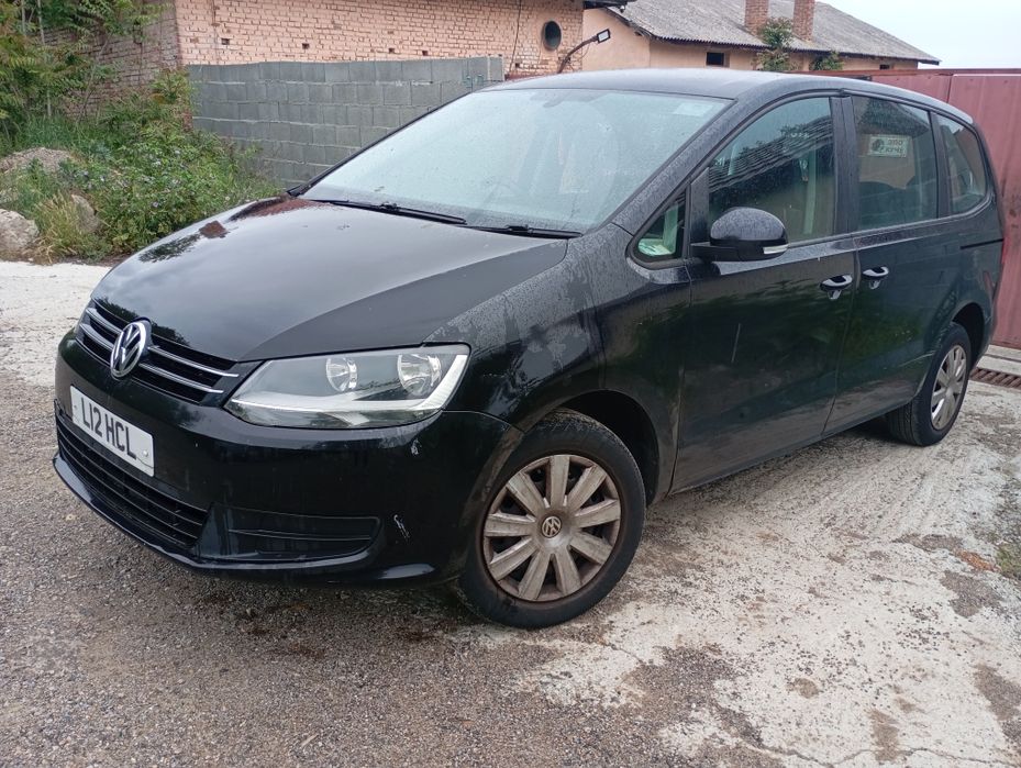 Фолксваген Шаран 2.0 тди dsg 140 kоня 2014 год