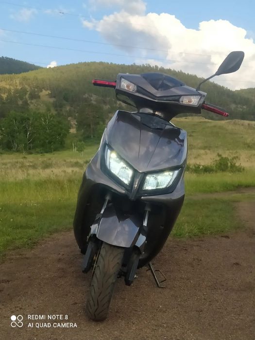 Продается м8 серый