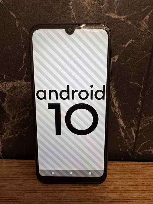 Мобилен телефон Motorola e6i