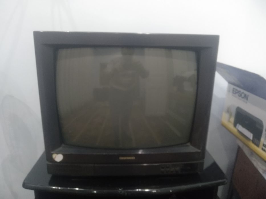 Продаётся телевизорыхорошим состоянии