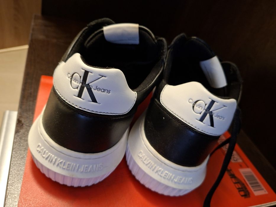 Кецове Calvin klein