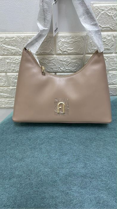 Furla естествена кожа