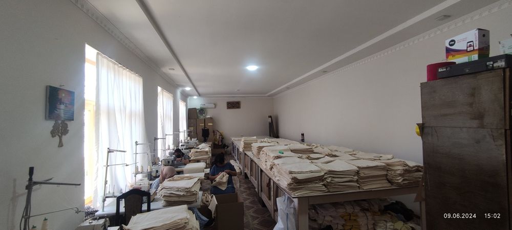 6 sotih. 6 xona  tayor biznesi bilan uchastka sotiladi