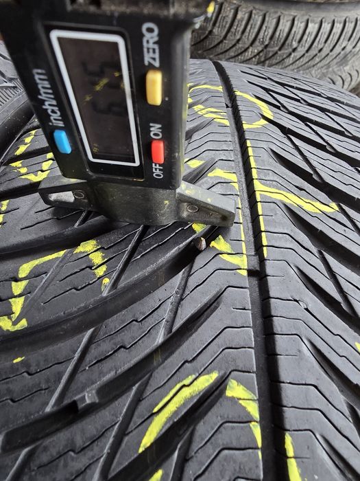 Anvelope 205 55 17 Michelin si Continental iarna