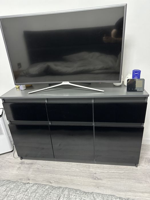 Comoda TV de vanzare