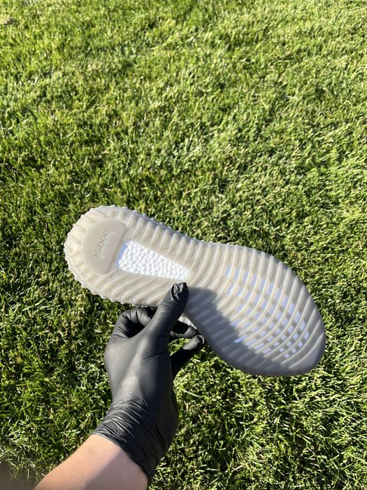 Papuci Yezzy 350