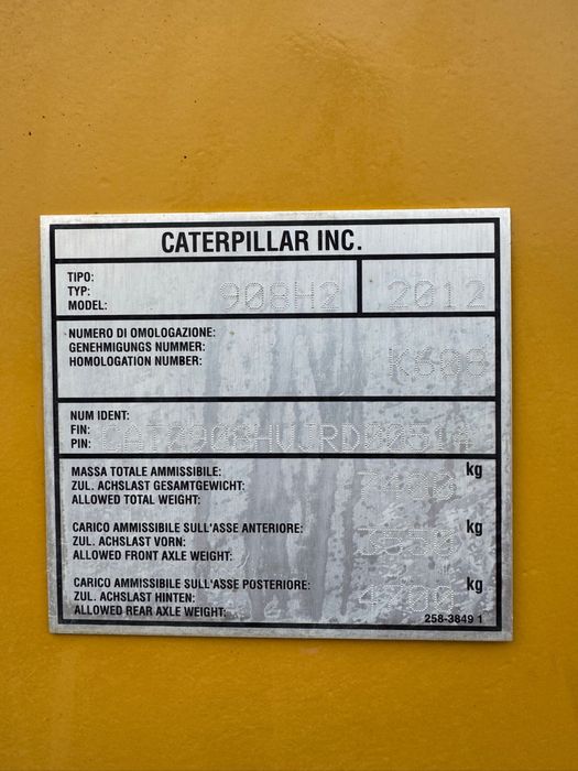 Incarcator frontal Caterpillar 908H2