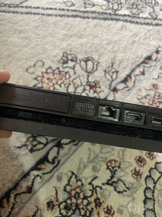 Playstation 4 slim 1tb