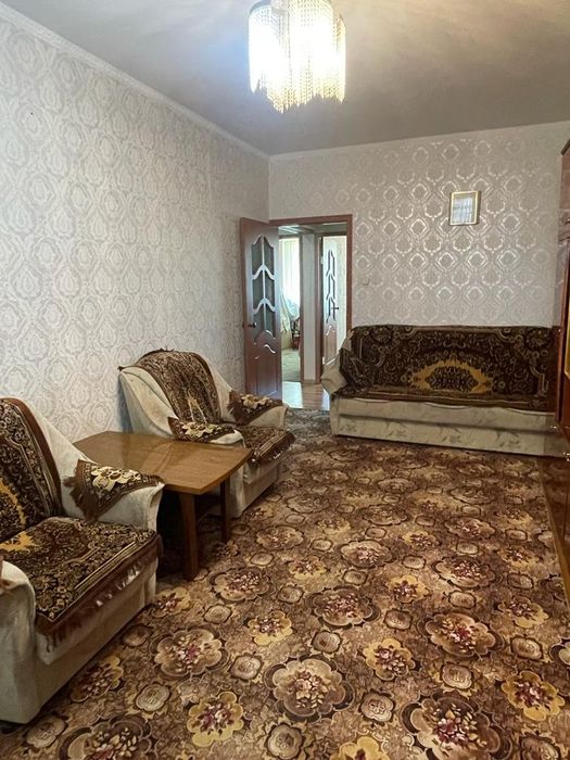 Продам 3 комнатную квартиру.