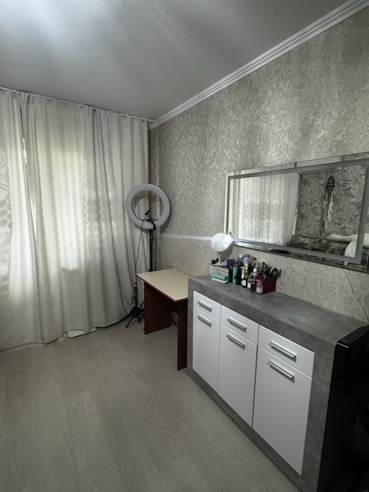 Подселение для одной девушки в 1ком квартиру