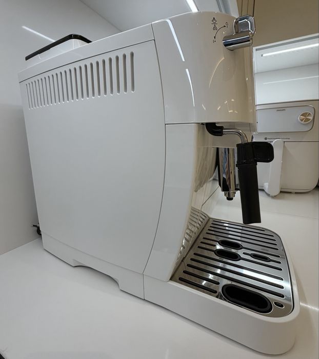 Кафеавтомат  De'Longhi Magnifica Start ECAM 220.20.