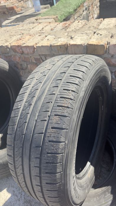 Продам резину лето 285/60/18