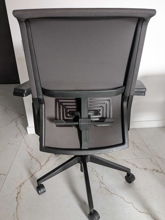 Scaun ergonomic de birou Haworth Comforto 5965 (Zody)