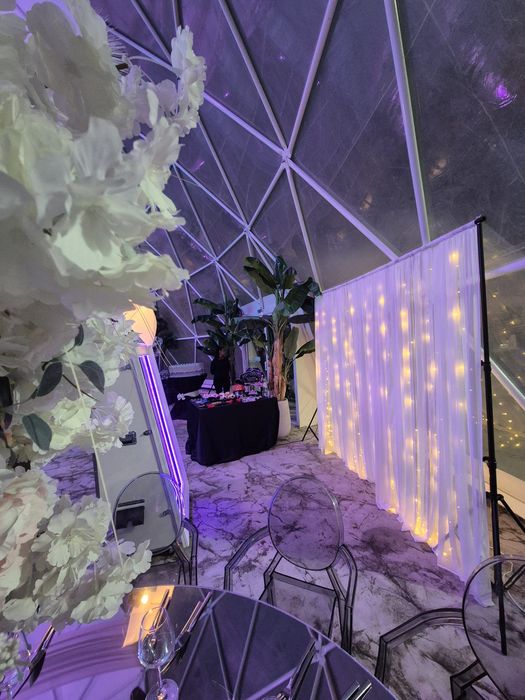 Oglinda magica / Fum greu/Gheata carbonica/Artificii cu scantei reci