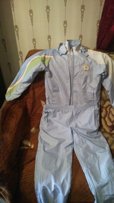 Спортивный костюм Узбекистан обмен есть тв приставку ТВ смарт бокс