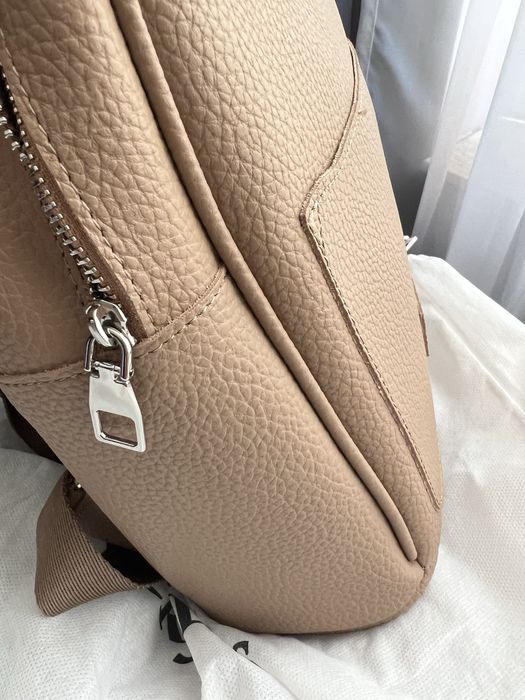 Чисто нова раница от еко кожа