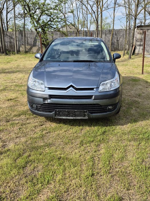 Vând - schimb Peugeot 207sw & Citroen C4