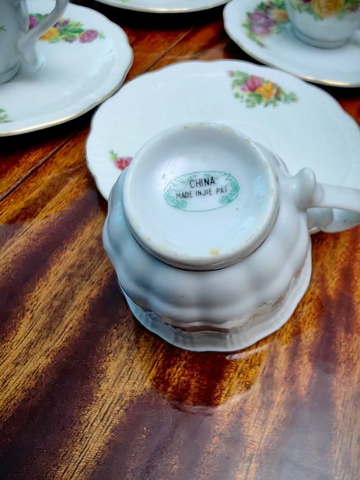 Продам чайный сервиз