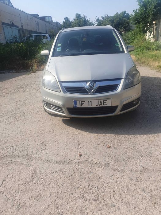 Fata completa / Piese dezmembrari  Opel Zafira B 1.9 diesel 150 cai