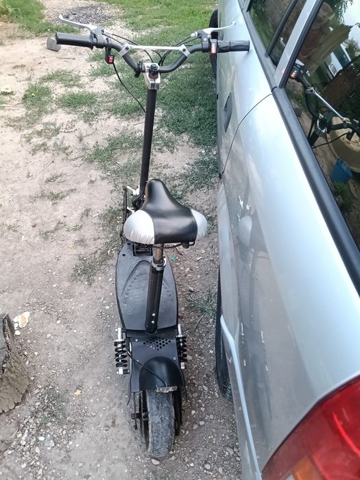 Trotinetă electrică