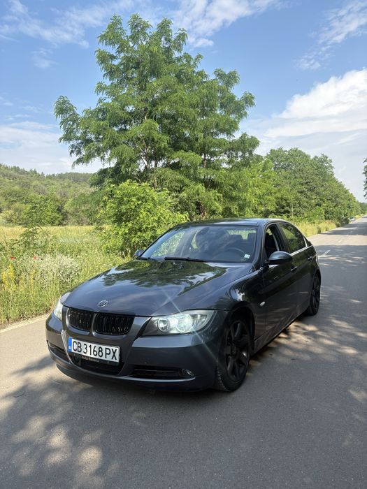 BMW 325xi 2.5 218hp