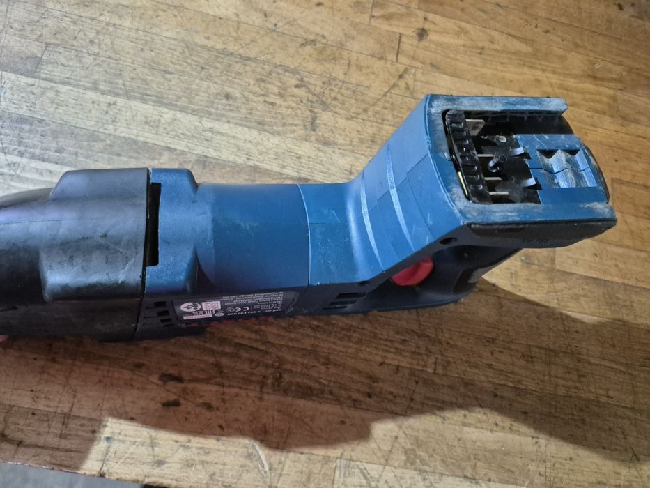Fierastrau sabie BOSCH GSA 18 V LI