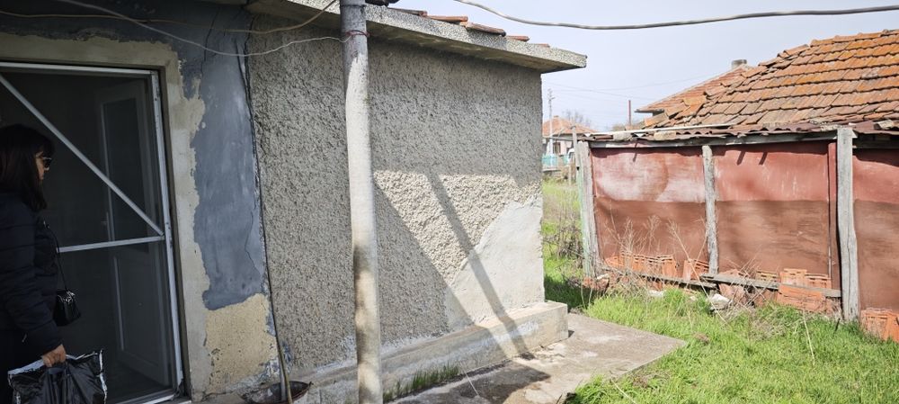 Продава се Къща в с. Окорш, Област Силистра - 100 кв.м за 255 €/кв.м - Снимка #5