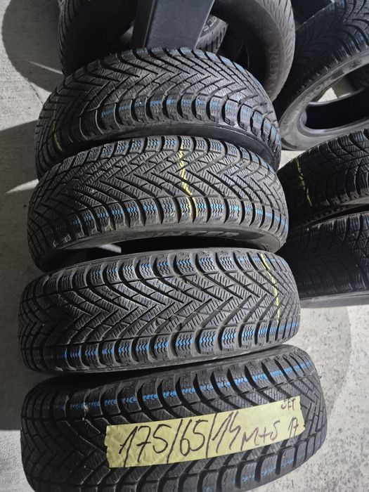 Vând cauciucuri 175/65/14 M+S set complet imp Germania  //Pirelli//