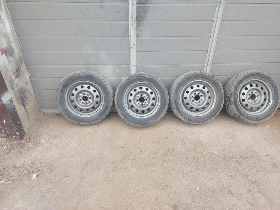 Продам резину со штампами R14