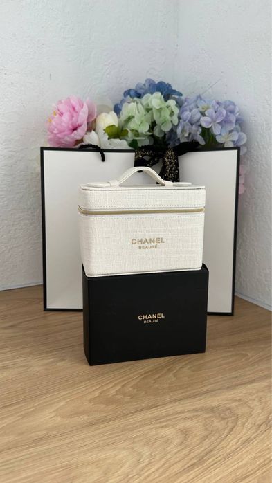 В наличии! Косметичка