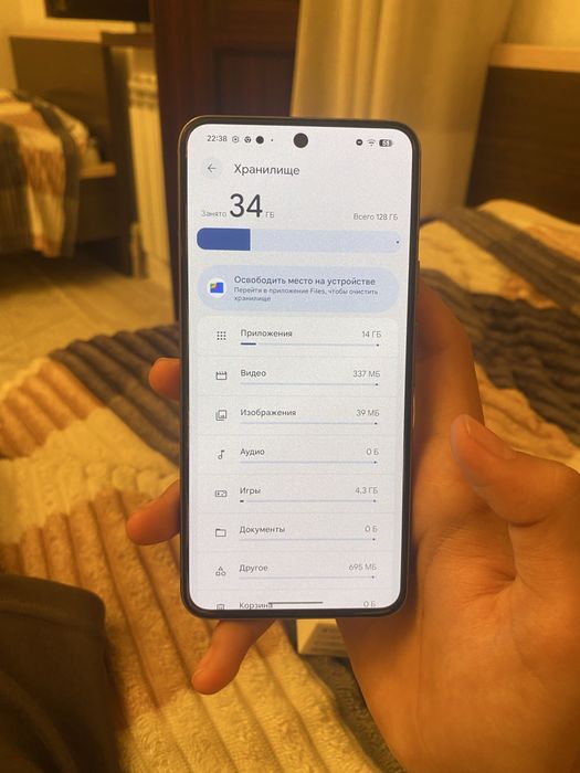 Продам Google Pixel 8