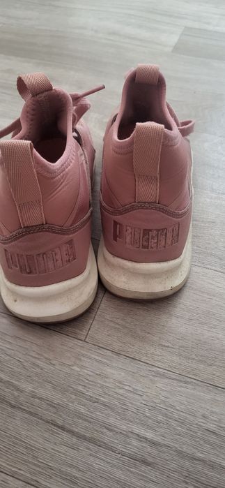 Дамски маратонки