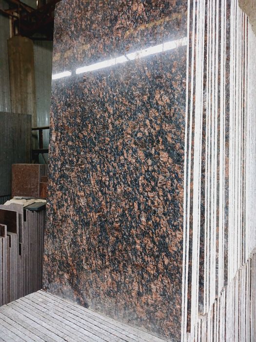 Tan brawn granit tosh/dastavka/usta xizmatlari/ narxlarini kelishamiz