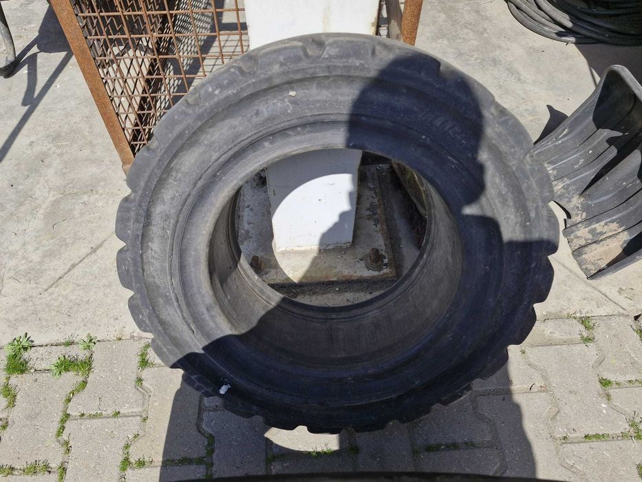 Anvelope 250-15 Linde , Still