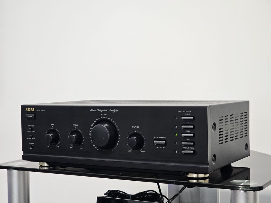 Amplificator stereo Akai AM-17