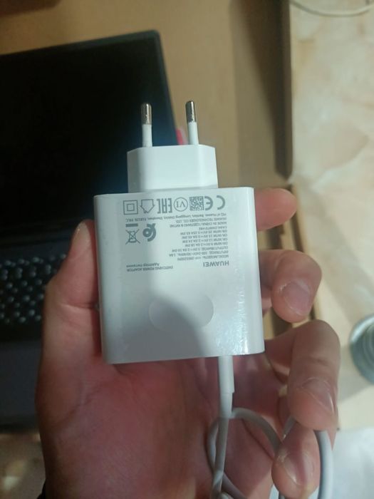 Продам ноутбук Huawei MacBook D 15 2021 года