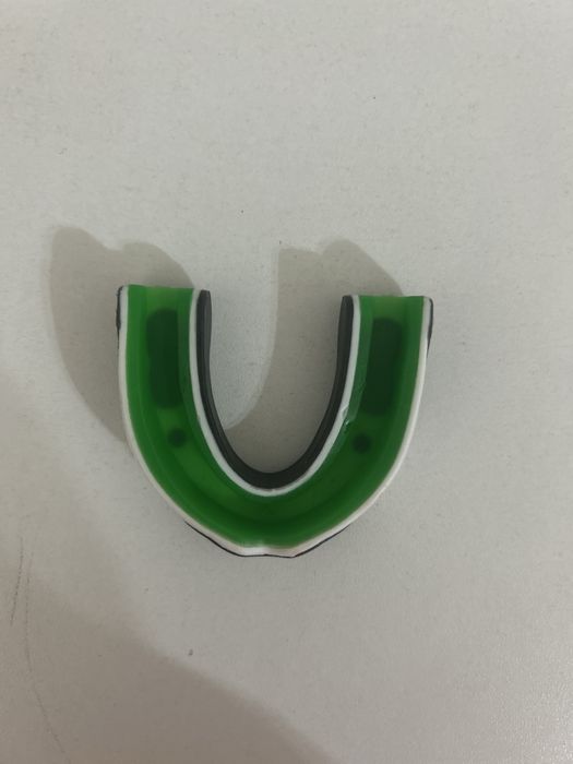 Продам капу / бу