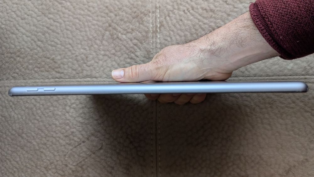 iPad 5 32GB за части