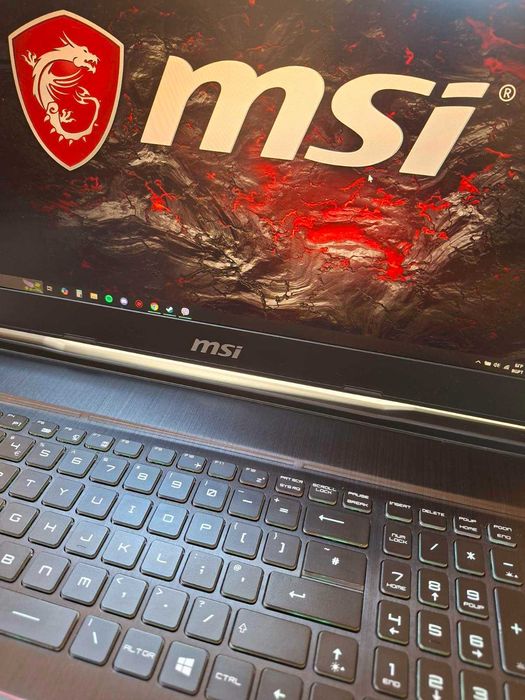 MSI GE73VR 7RE Raider 17" 120hz - 1060 8GB, i7-7700HQ, 16GB RAM, 1TB