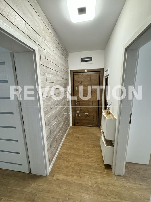 Дава се под наем Тристаен апартамент в Пловдив, Кършияка - 90 кв.м за 750 € - Снимка #13