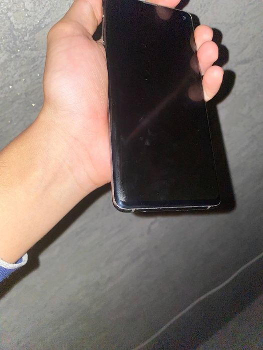 Samsung s10 128 Gb vetnam qora