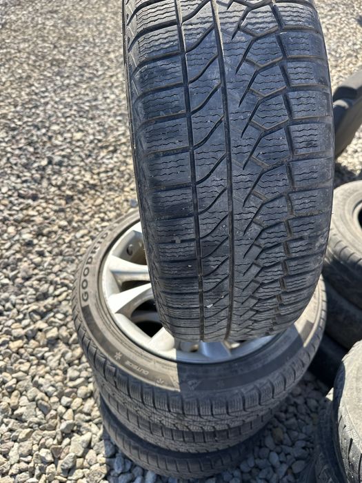 Продам диски с резиной R17