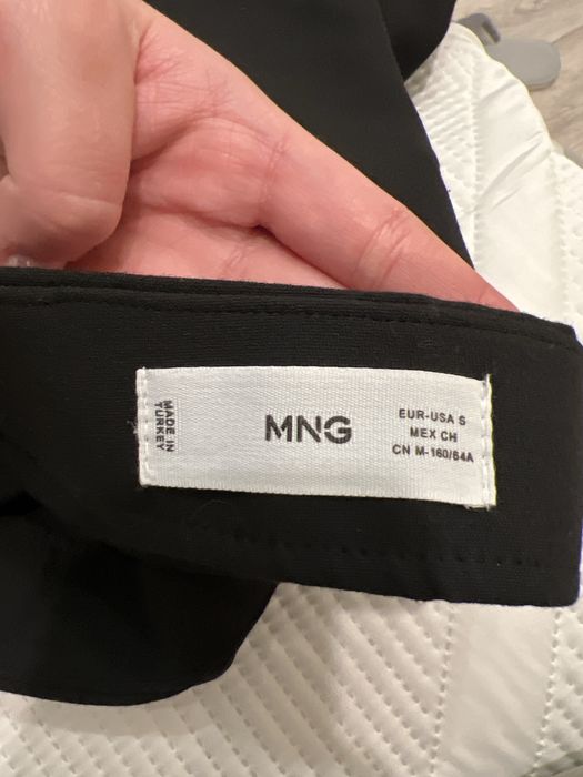 Продам черную юбку