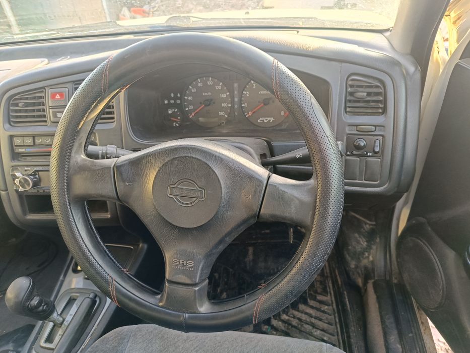 Продам Ниссан примера р11 1.8нео