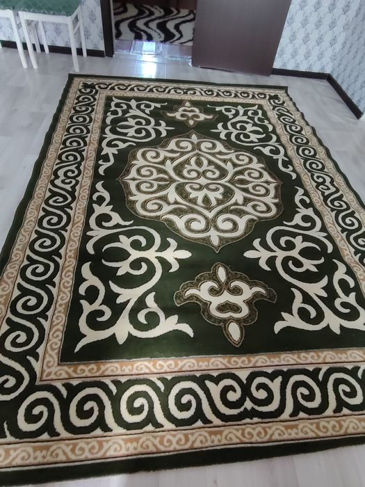 Продам новый ковер